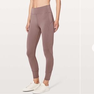 LULULEMON in movement leggings